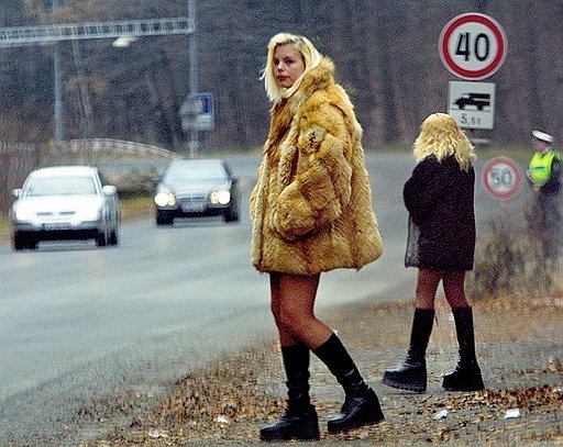 Первый Клиент У Шлюхи